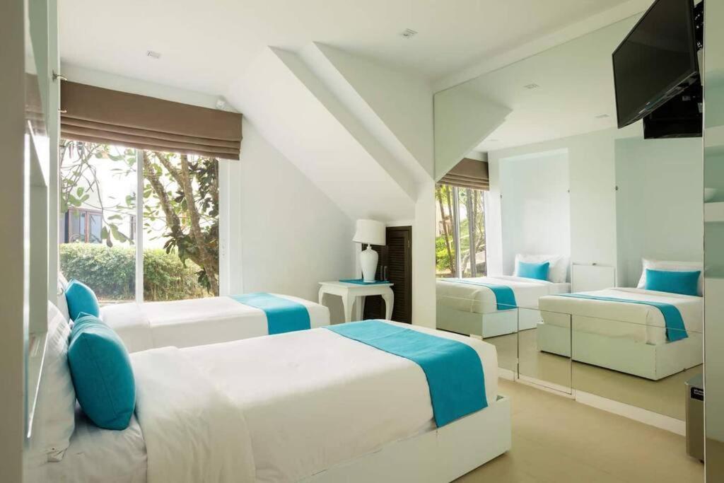 Villa Nirvana - Beachfront Tropical Chic 4Br Haven In Cape Panwa, Phuket Ban Makham Extérieur photo